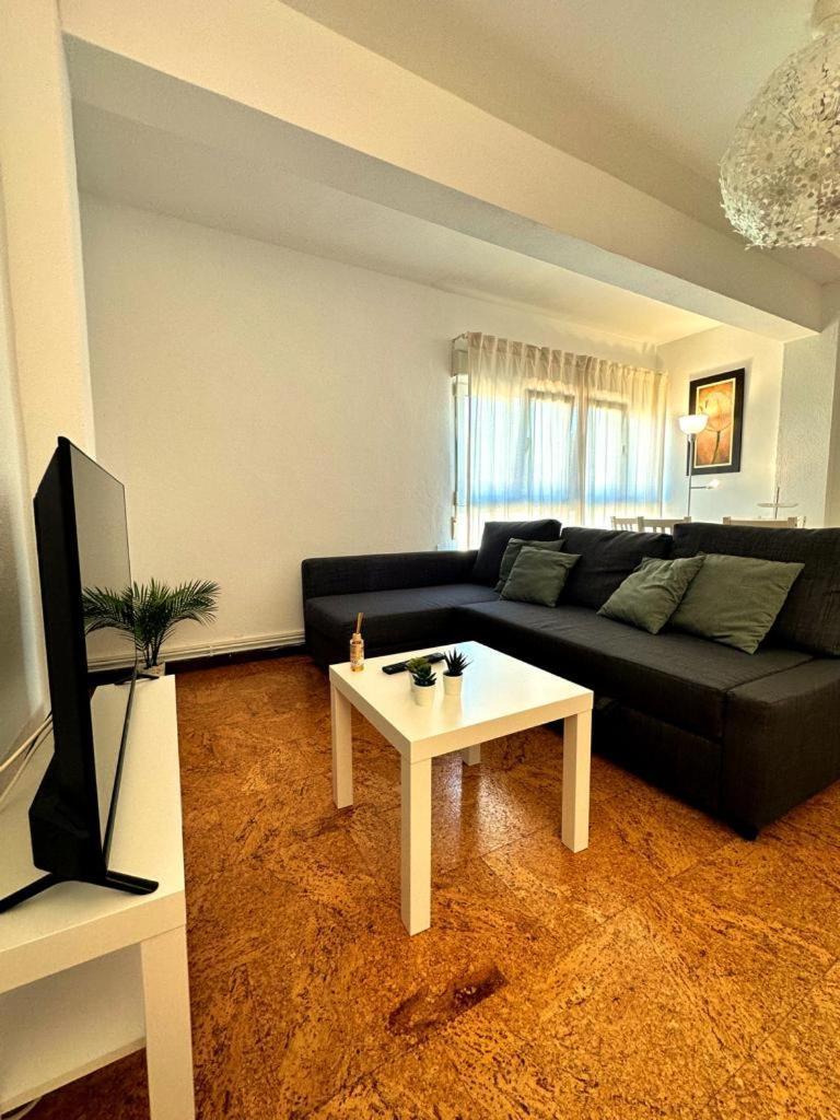 Apartamento Soleado Para 8 Personas En Santoña Exterior foto