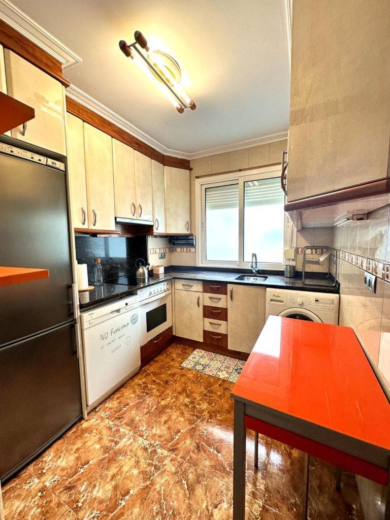 Apartamento Soleado Para 8 Personas En Santoña Zimmer foto